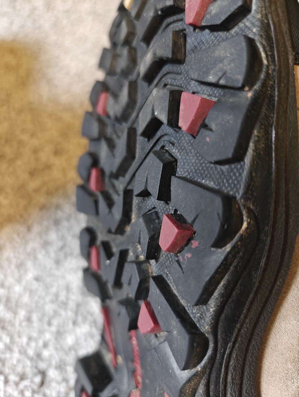 Columbia Women's Razor Ridge Mid II - US 11 - Picture 7 of 13